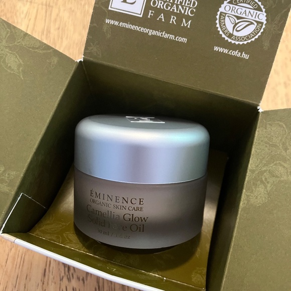 Eminence Camelia Glow Solid Face Oil - Picture 2 of 4